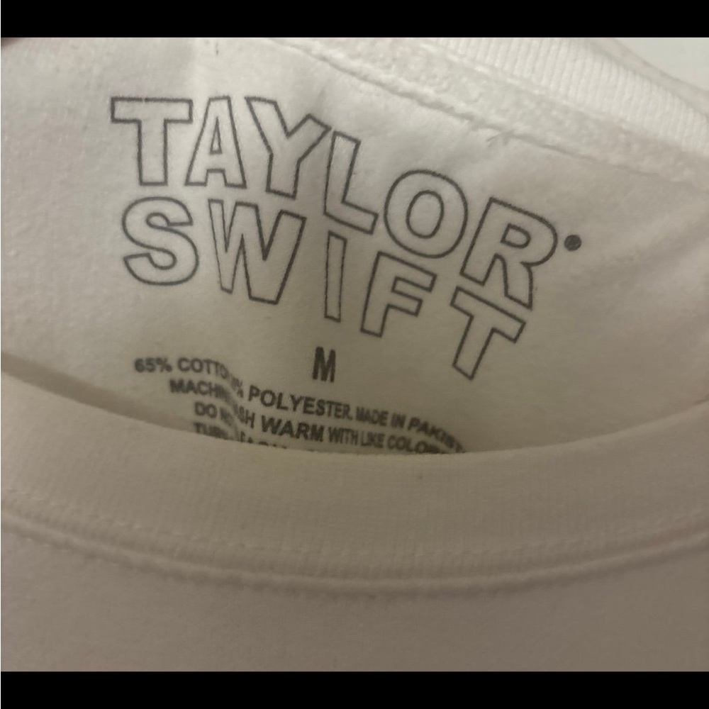 Taylor Swift Lover Crewneck - Picture 2 of 3
